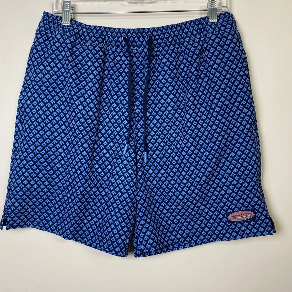 NWOT Vineyard Vines Men's Blue Patterned Swim Shorts M